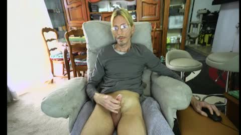 jeff online show from April 2026 07:08:01 AM