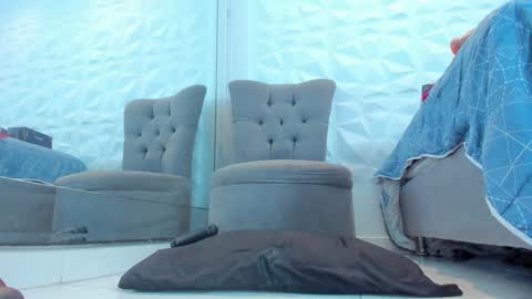 Snapshot of 01nahomi chatting on January 2025 06:25:01 PM Nahomi online show from January 2025 06:25:01 PM