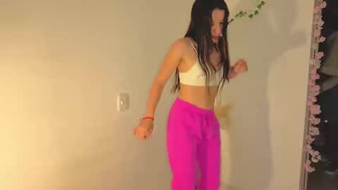 Snapshot of 0ne_of_0ne chatting on November 2025 02:13:02 AM Steven e online show from November 2025 02:13:02 AM