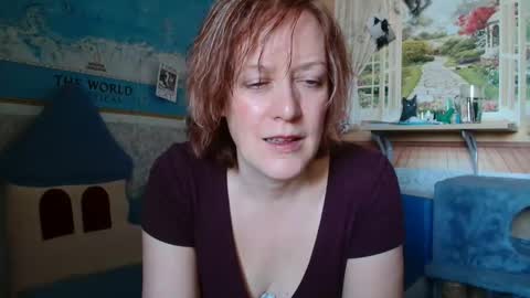 12ennie online show from April 2026 07:42:01 AM