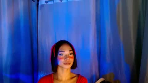 Snapshot of 18_nicole chatting on March 2025 06:19:02 PM barbie online show from March 2025 06:19:02 PM