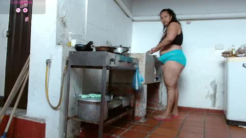 18and45couple online show from April 2026 07:00:01 PM