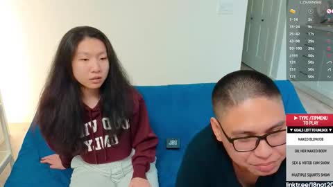 Snapshot of 18not20 chatting on December 2025 12:15:01 AM Tong Ralph online show from December 2025 12:15:01 AM