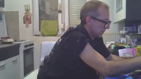 1973man online show from February 2026 09:33:02 PM