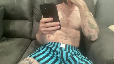 Snapshot of 1993boxers chatting on November 2025 10:56:02 PM 1993boxers online show from November 2025 10:56:02 PM