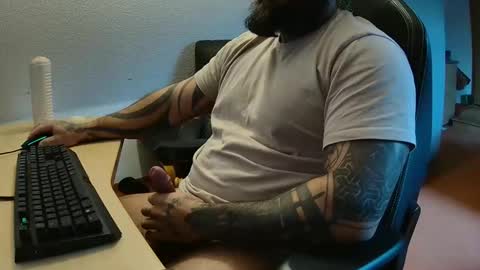 Snapshot of 19andre90 chatting on November 2025 08:37:01 AM 19andre90 online show from November 2025 08:37:01 AM