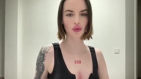 DOVE online show from December 2025 09:24:02 PM