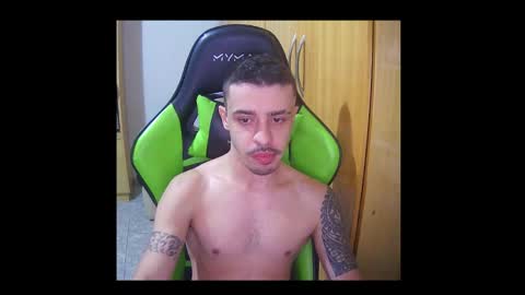 Snapshot of 1good_vibes1 chatting on October 2025 06:55:01 AM 1good_vibes1 online show from October 2025 06:55:01 AM