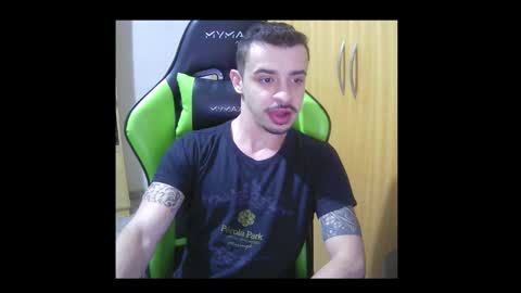 Snapshot of 1good_vibes1 chatting on October 2025 03:40:02 AM 1good_vibes1 online show from October 2025 03:40:02 AM