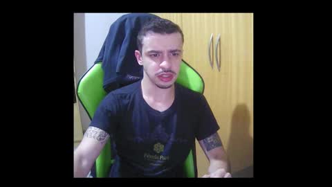 Snapshot of 1good_vibes1 chatting on October 2025 07:45:01 AM 1good_vibes1 online show from October 2025 07:45:01 AM