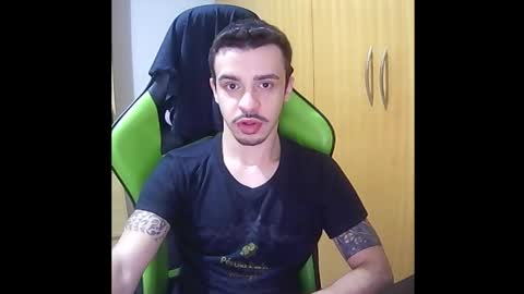 Snapshot of 1good_vibes1 chatting on November 2025 02:33:02 AM 1good_vibes1 online show from November 2025 02:33:02 AM