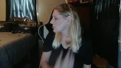 Snapshot of 1hotcouple2c chatting on February 2025 03:30:01 PM 1hotcouple2c online show from February 2025 03:30:01 PM