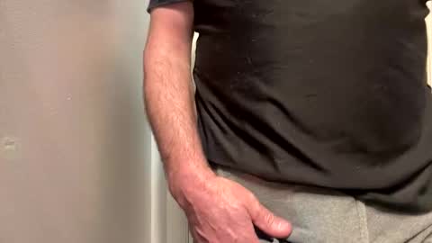 1hunglo412 online show from February 2026 11:00:02 AM