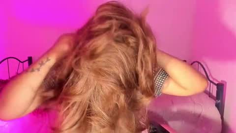 Snapshot of 1lovelymess chatting on February 2026 12:39:02 AM 1lovelymess online show from February 2026 12:39:02 AM