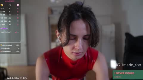 Snapshot of 1mari_01 chatting on November 2025 05:28:02 PM Marie online show from November 2025 05:28:02 PM