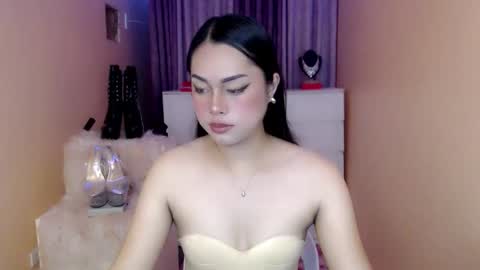 1miracle_tranny online show from February 2026 01:51:01 AM