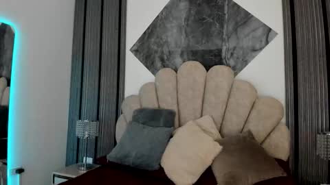 Luisa online show from March 2026 08:29:01 AM