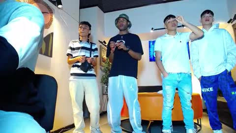 pushman online show from March 2026 01:50:01 PM