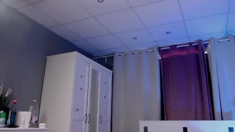 GLORYA online show from March 2026 07:13:02 AM