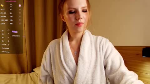 VICTORIA online show from October 2025 01:13:02 AM