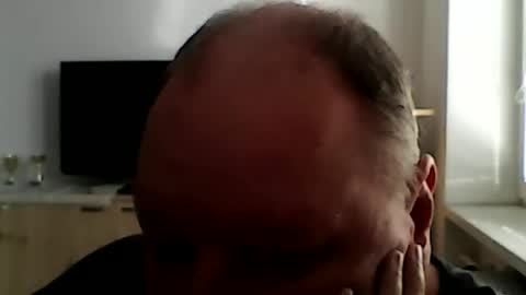 Snapshot of 1vaso chatting on October 2025 07:43:01 AM 1vaso online show from October 2025 07:43:01 AM