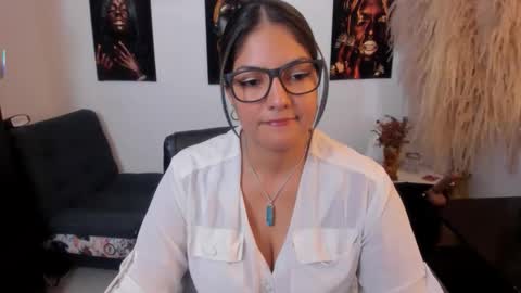 1wayra online show from April 2026 07:18:01 PM