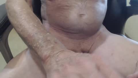 Mark online show from October 2025 06:05:02 PM