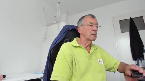 Henk online show from September 2025 09:32:02 AM