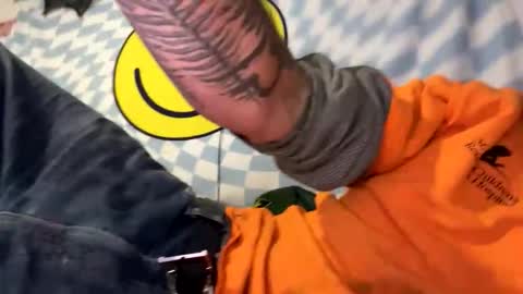 AlecurClit online show from December 2025 12:17:02 AM