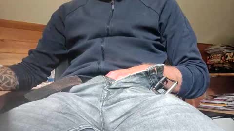 Snapshot of 22_acacia_avenue chatting on September 2025 11:54:02 AM 22_acacia_avenue online show from September 2025 11:54:02 AM