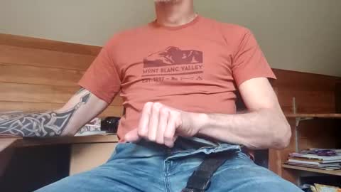 22_acacia_avenue online show from April 2026 09:14:02 AM