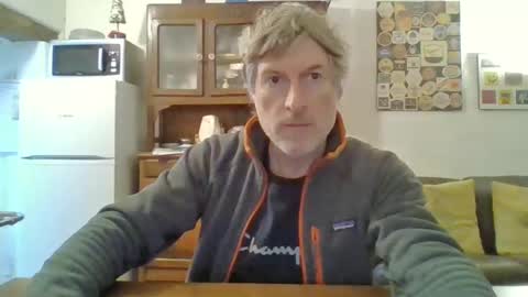 22esserre online show from December 2024 12:40:02 PM