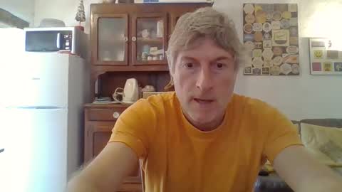 22esserre online show from October 2025 12:48:02 PM