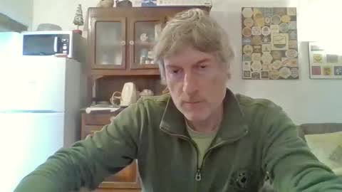 22esserre online show from October 2025 11:10:01 AM