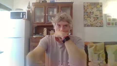 22esserre online show from October 2025 01:29:01 PM