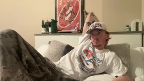 Snapshot of 26sneakers chatting on December 2024 03:25:02 AM 26sneakers online show from December 2024 03:25:02 AM