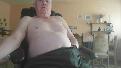 29famila online show from November 2025 01:02:01 PM