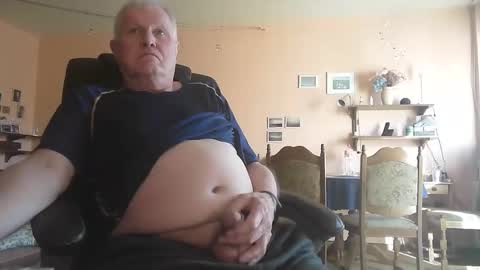 29famila online show from December 2025 12:20:01 PM