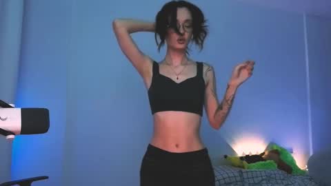 Sasha weekend from 14 to 27 November online show from February 2026 03:38:02 AM