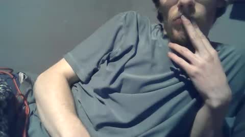 Snapshot of 2big2hype chatting on February 2026 12:43:02 AM cheif online show from February 2026 12:43:02 AM