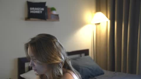 Snapshot of 2girls_1dream chatting on April 2026 06:14:02 AM Elley online show from April 2026 06:14:02 AM