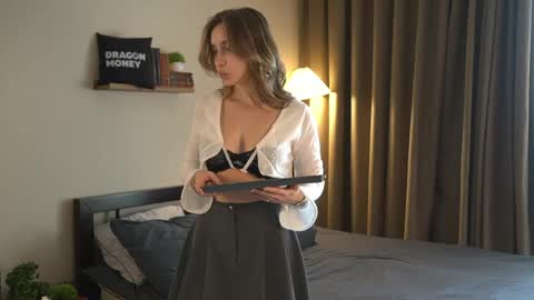 Snapshot of 2girls_1dream chatting on May 2026 02:36:02 PM Elley online show from May 2026 02:36:02 PM