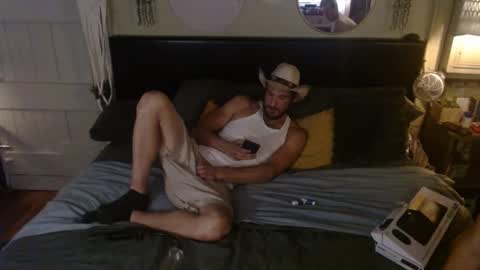 2hungrichards23 online show from September 2025 02:02:01 AM