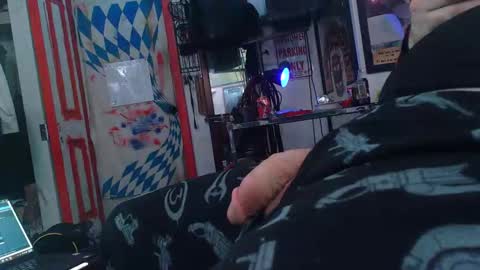 2muchdic4u online show from January 2025 06:43:02 PM