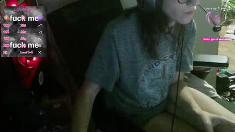 Snapshot of 2photogs_raw chatting on September 2025 05:40:01 AM 2photogs_raw online show from September 2025 05:40:01 AM