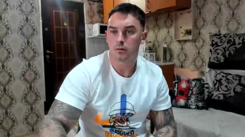 Snapshot of 2sexymuscles chatting on October 2025 07:47:01 PM 2sexymuscles online show from October 2025 07:47:01 PM