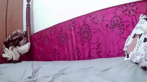 2sexytea online show from February 2026 06:36:02 AM