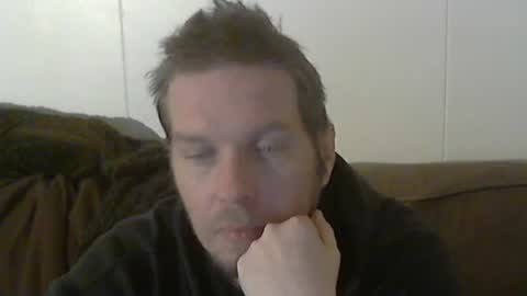 2small4you83 online show from January 2025 12:38:01 AM