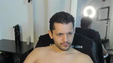 Alex THE BIG SNAKE DUDE online show from May 2026 03:01:01 AM