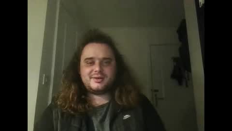 Snapshot of 3cstatic3l3ctricity chatting on January 2025 01:42:01 AM EcstaticElectricity online show from January 2025 01:42:01 AM